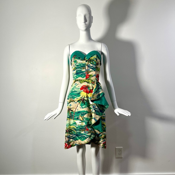 Vintage Inspired Hawaiian Wiggle Dress - Picture 3 of 10